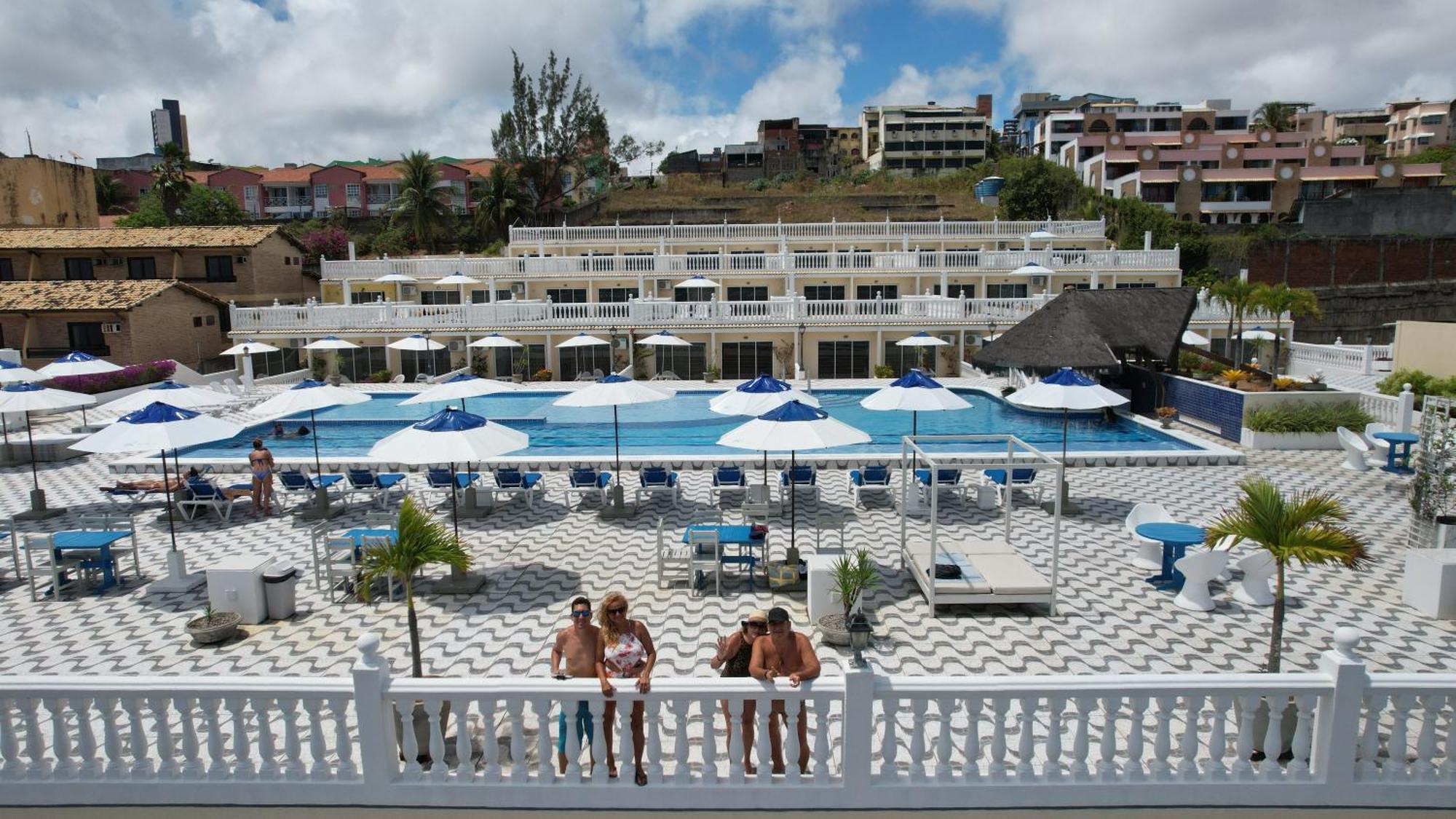 Kristie Resort Natal Hotel Bagian luar foto